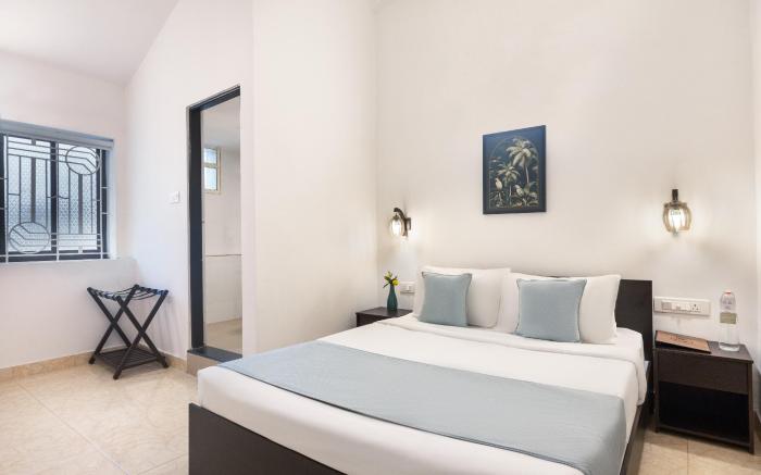 8fold By LaRiSa Siolim GOA