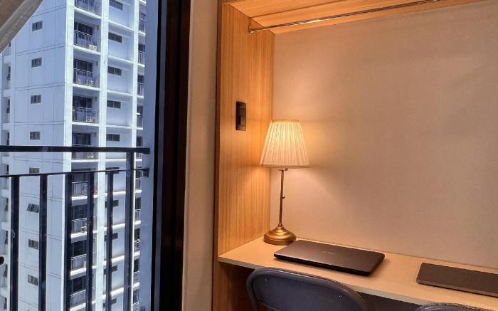 Hotel Living Shore Residences Parking Included