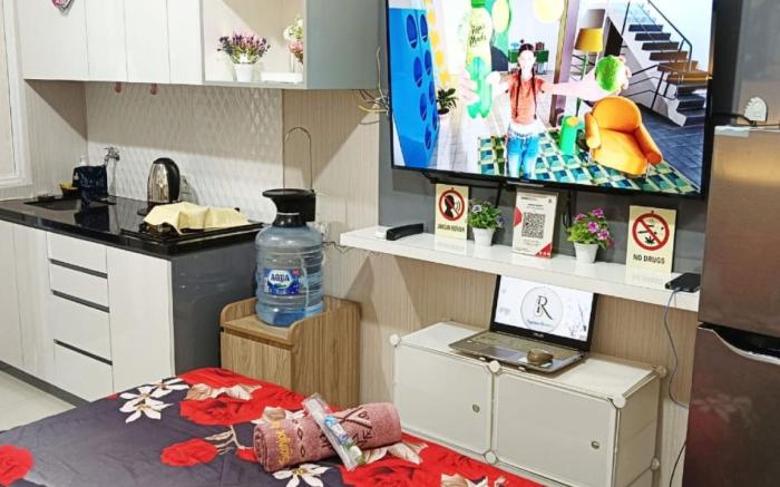 Cozy Superior at Apartmen Green Pramuka City