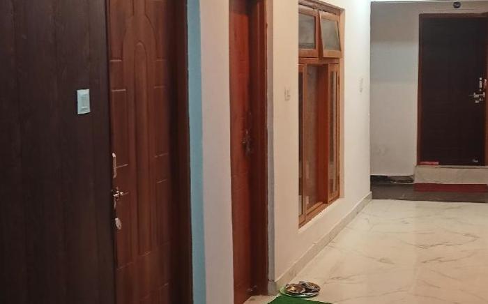 Devlok Hotel & Restaurant in Gaurikund