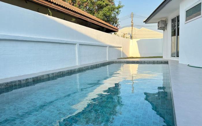 5 Bed Eakmongkhon B42