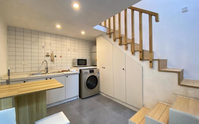 {颡道}兆丰别墅/长宁区/外滩/东方明珠/陆家嘴/豫园/人民广场/南京路步行街/独享一居室