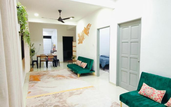 AzGanuHomestay Gong Badak