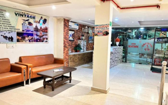 Hotel Vintage-5 Min walk from New Delhi Rly Stn