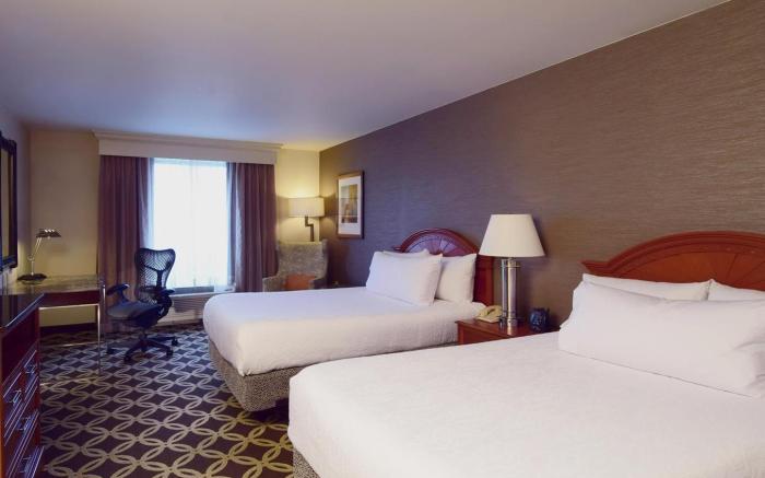 Hilton Garden Inn Chicago North Shore / Evanston