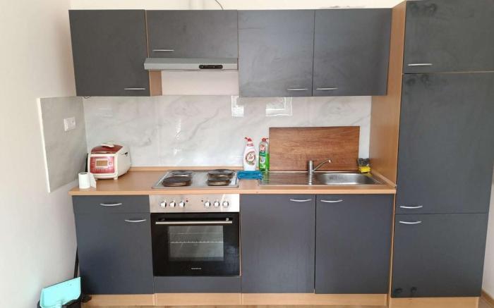 布拉格市九区 Prosek 别墅🏡驿馆自助型 / 贰张 1.25米 双人床 / 单间卧室招租