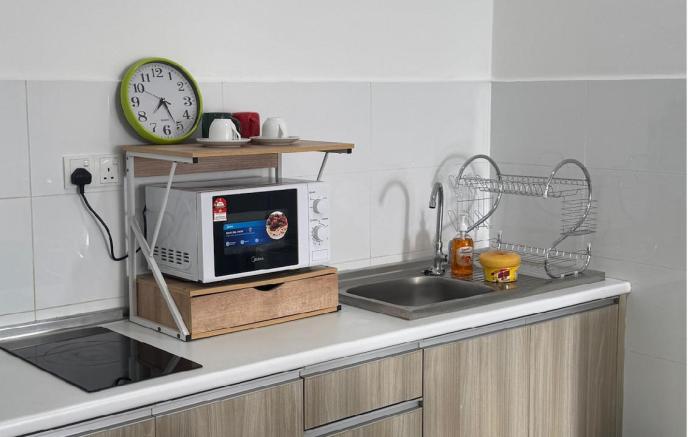 Netflix (SkyRed) B-12-36 Core Soho near KLIA