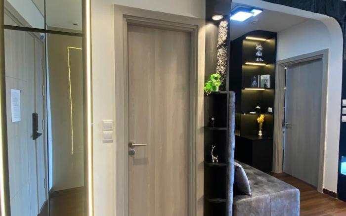 Căn hộ 1 phòng ngủ, view hồ, máy chiếu, tivi lớn, 