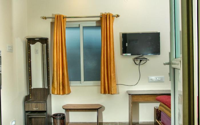 Closetoheaven 3 individual  bedroom house