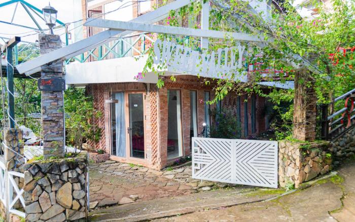 SWEET VALLEY HOMESTAY