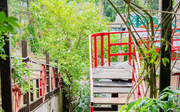 SWEET VALLEY HOMESTAY