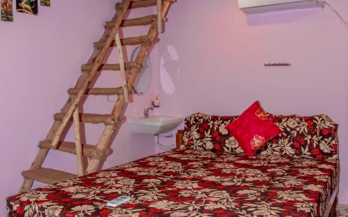 Individual villa for 15 members with swimming pool