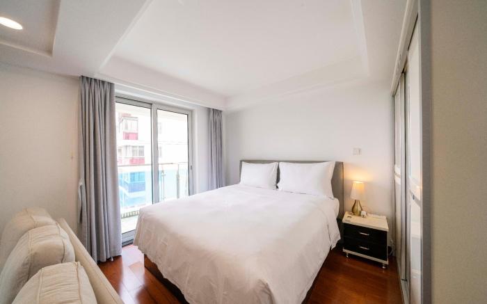 Tyms Modern 1BR APT Xujiahui Dianying Huayuan