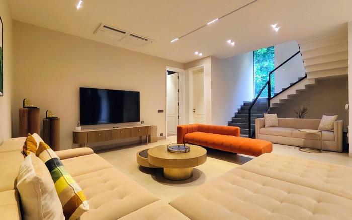 Villa Takiana-Pool/Hottub/Gym/Cook /5mins to beach