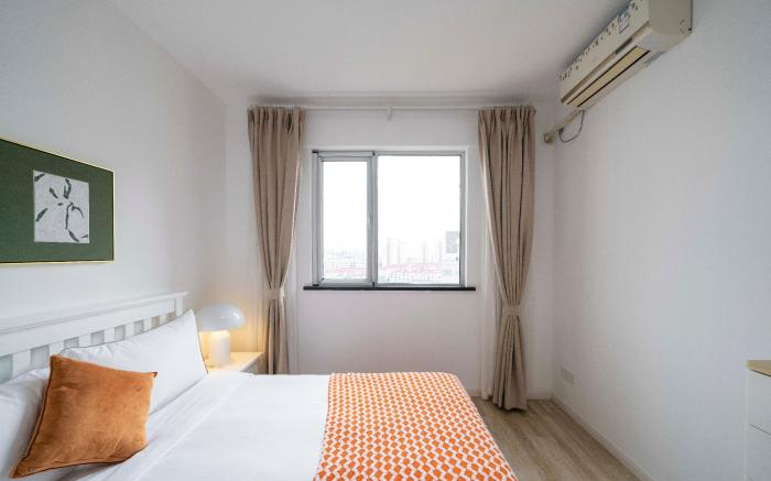 Tyms Luxury 4BR 2BA APT TianShan Riverside Residen