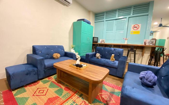 Ruma 101 Jonker 3BR 10Pax - Karaoke/Netflix