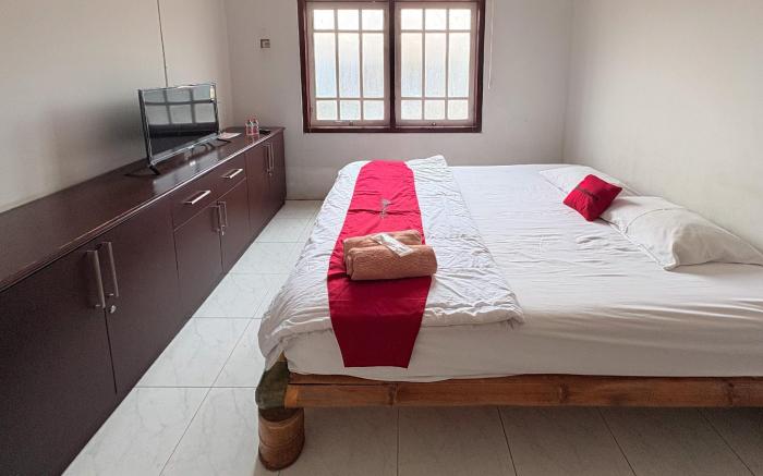 RedDoorz near Jawa Timur Park 1