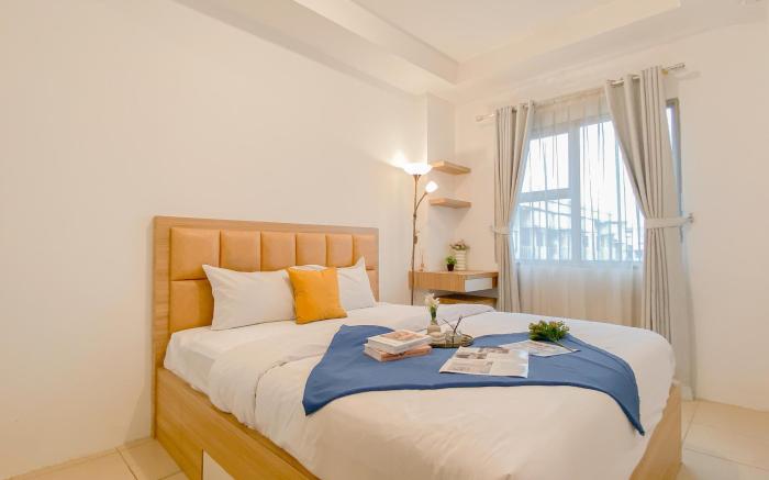Comfortable 1BR Belmont Residence Puri By Travelio