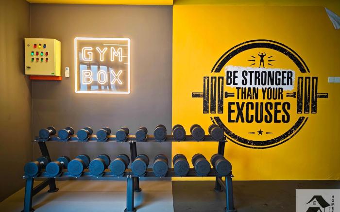 The Corner Luxe Stay @ Nilai Youth City (3R2B)