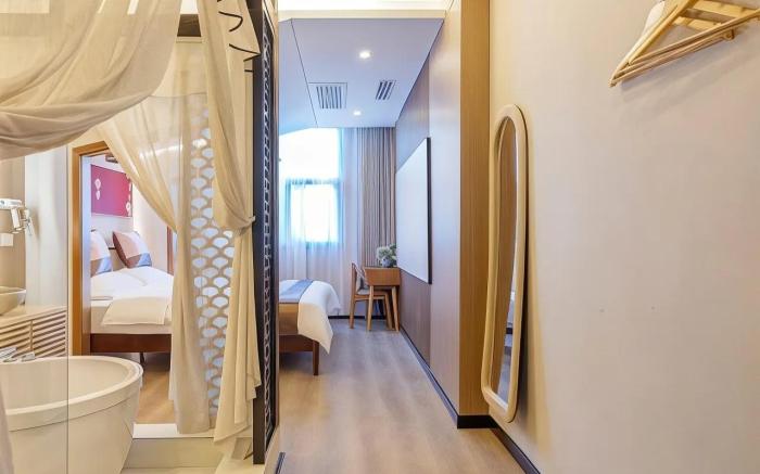 Sunshine Inn-1.8km to Bell Tower, 10min to metro