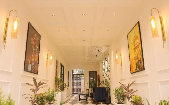 Alpine Stays By Oran Hotels