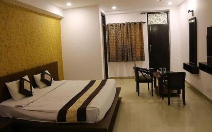 FabHotel Surajkund Residency