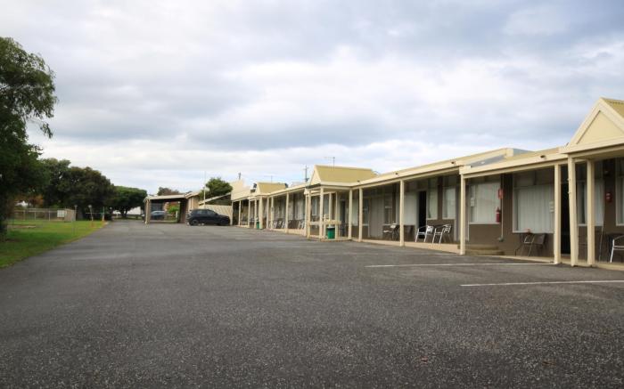 Pelicans Motel San Remo