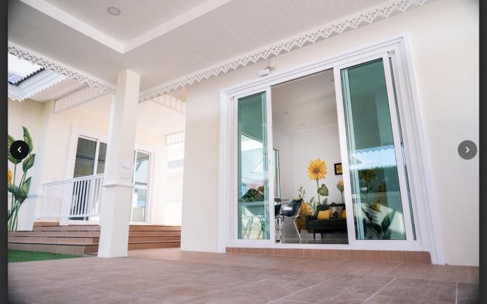 Hua Hin Nice Breeze 8 by the sea บ้านพักใกล้ทะเล