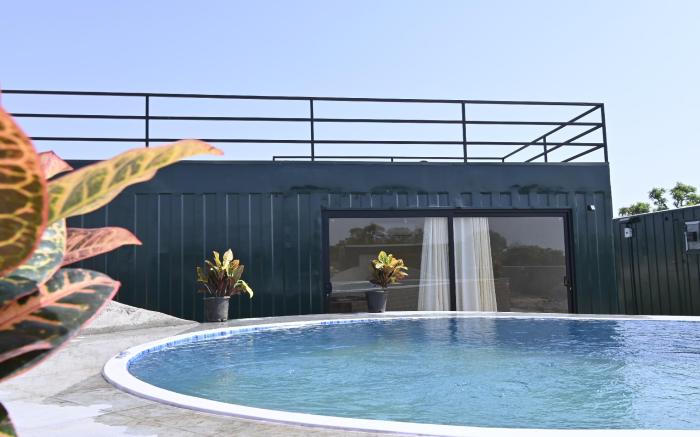 Tarshal Farms - A Rustic Property with Games 