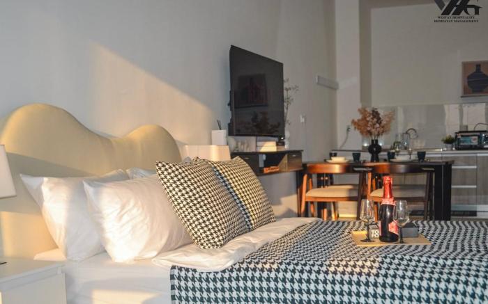 Core Soho Suite | Bathtub + Netflix @ KLIA