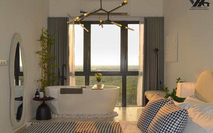 Core Soho Suite | Bathtub + Netflix @ KLIA