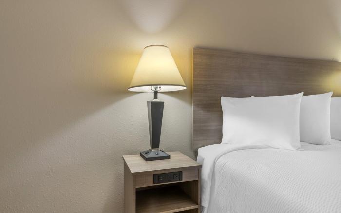 Red Roof Inn La Porte