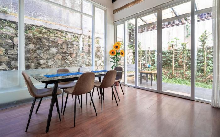 Rehat at Villa Golf Island Dago Resort I