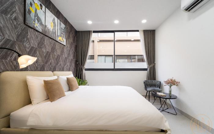 T&T Home in Global City