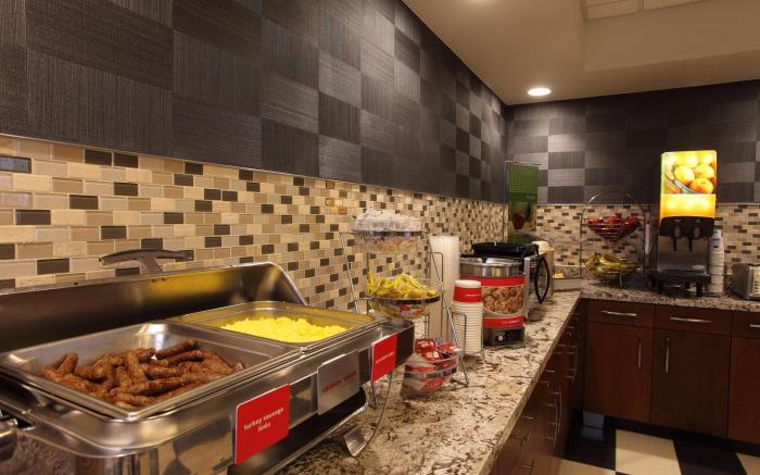 Hampton Inn Auburn