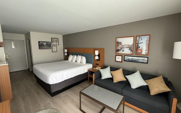 Country Inn & Suites by Radisson