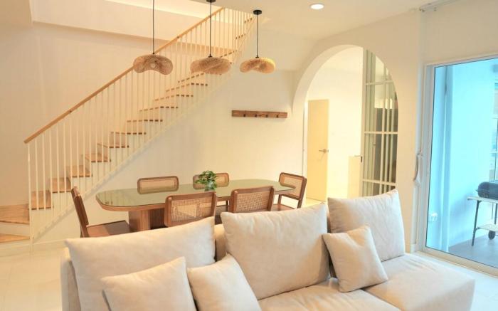 Valley View Villa Songkhon - 3BR Pool Paradise