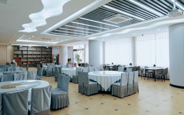 Xishuangbanna Jinghong Enji | XishuangBanna Designer International Hotel (Manting Park Branch)