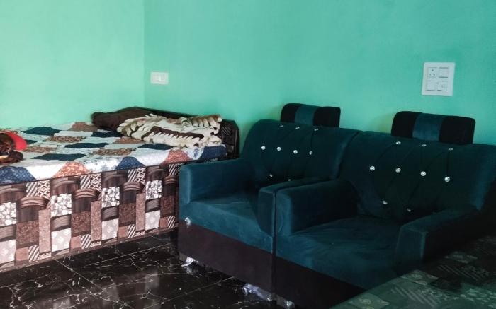 OAKLA HOMESTAY CHOPTA VALLEY 