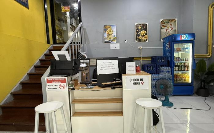 Sukhum Huai Khwang Guest House