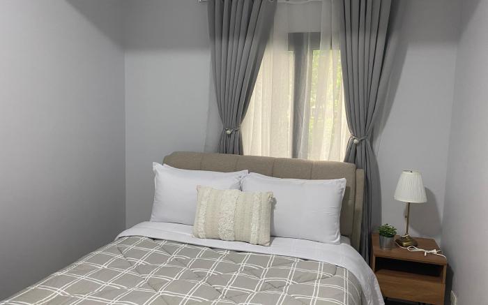 81 Newport Boulevard C3-2L Cozy Home