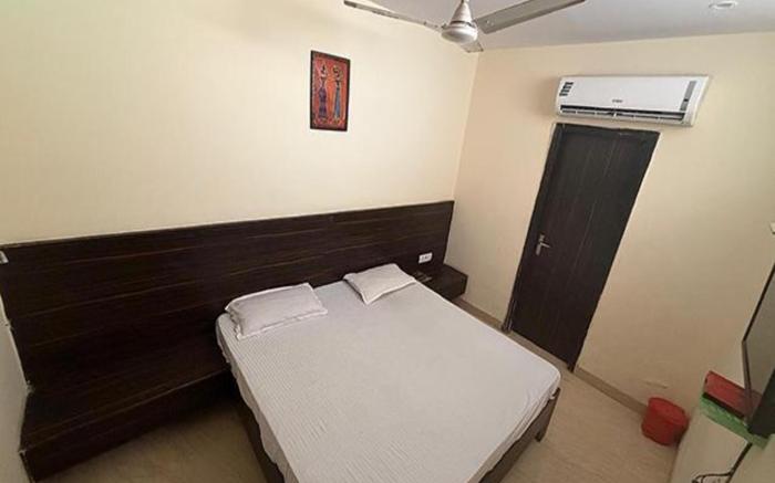 FabHotel DSG Residency