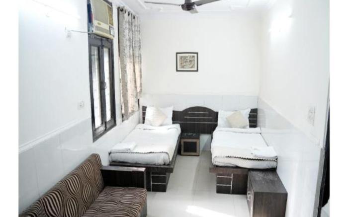 FabHotel Shiv Palace