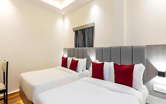 FabHotel Aarti Residency