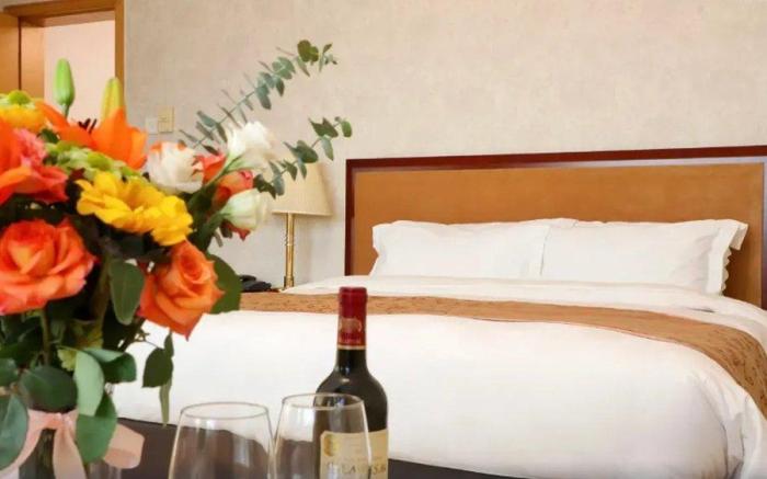 Foreign Experts Building