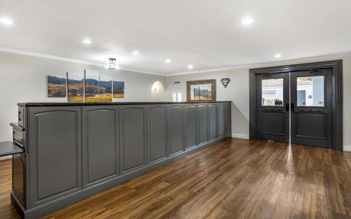 Dry Creek Inn MOD Collection by Sonesta