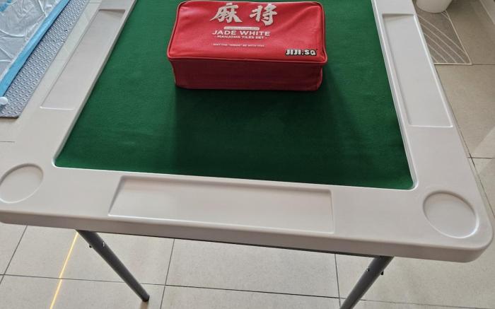 Paradigm Residence,The Luxurie Suite By Antlerzone