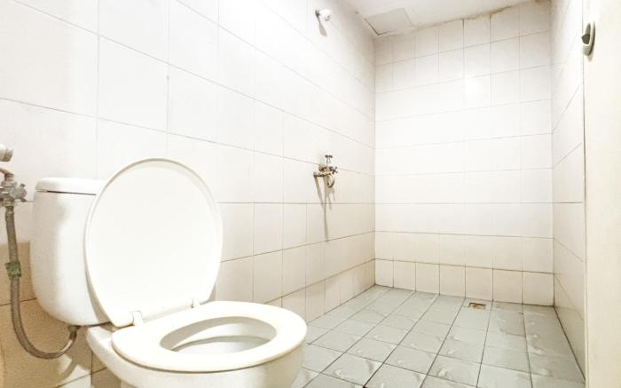 Hotel Pasar Besar RedPartner near Tugu Pahlawan