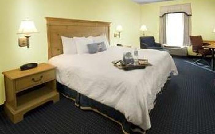 Hampton Inn And Suites Jacksonville Deerwood Park