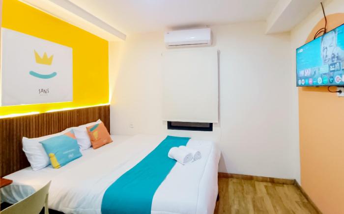 SANS FYBED Hotel Semarang